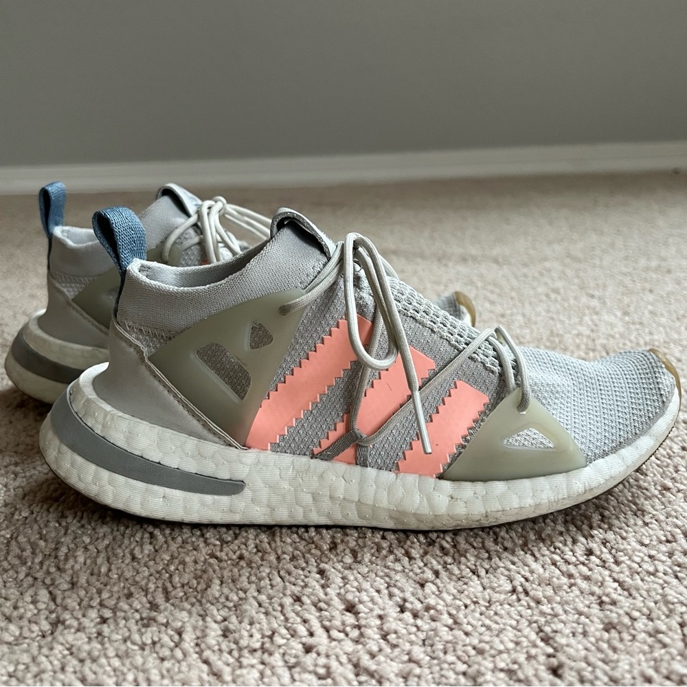 Adidas gray and pink women’s size 5.5